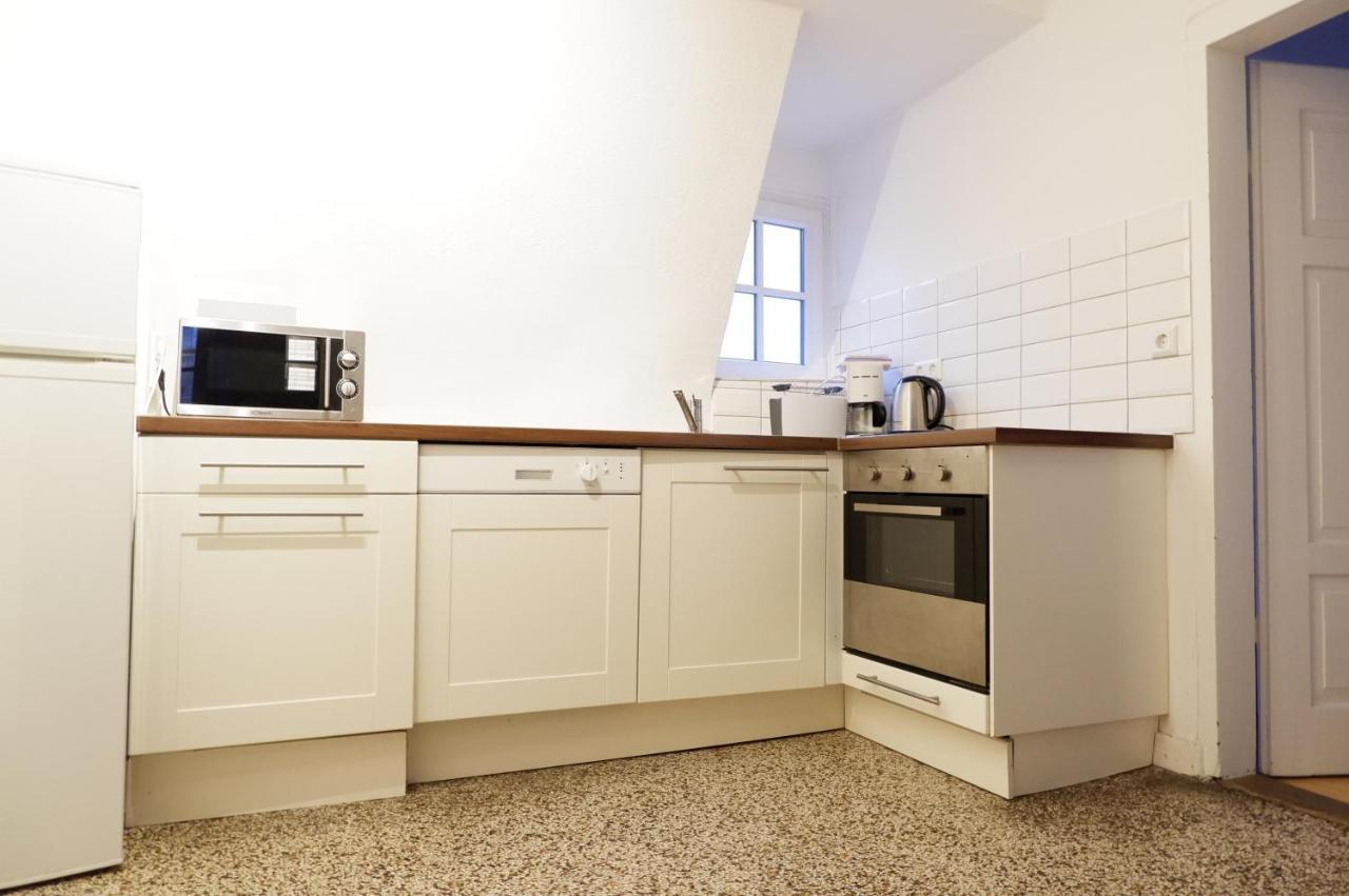 Apartment Zentral Im Herzen Der Altstadt Tuebingen Exterior photo