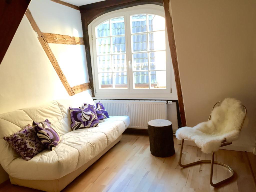 Apartment Zentral Im Herzen Der Altstadt Tuebingen Room photo