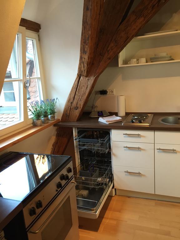 Apartment Zentral Im Herzen Der Altstadt Tuebingen Room photo